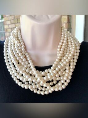 Beautiful! Vintage 10 Strand 18” Costume Pearl Necklace